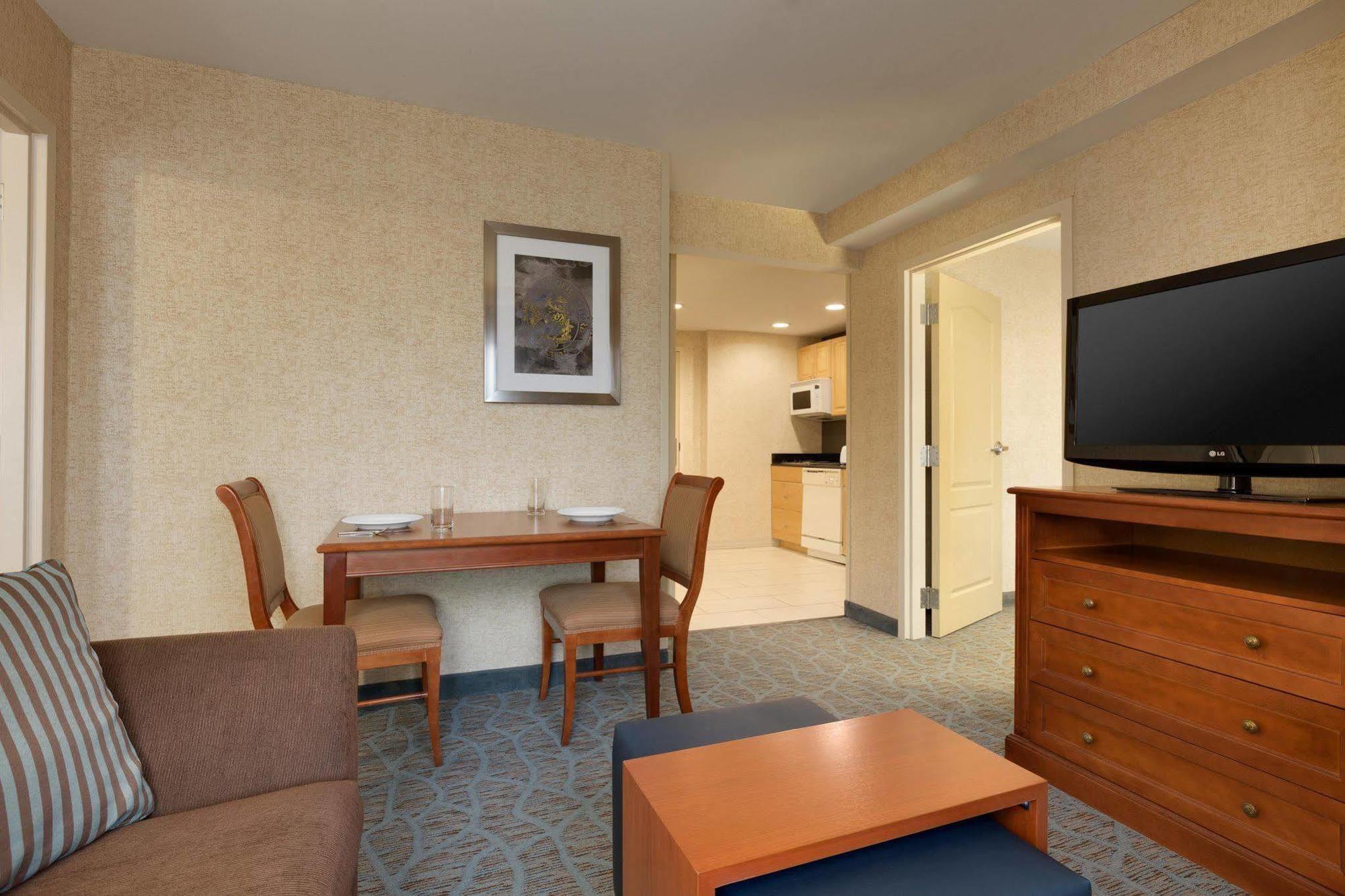 Homewood Suites By Hilton Hartford Downtown 외부 사진