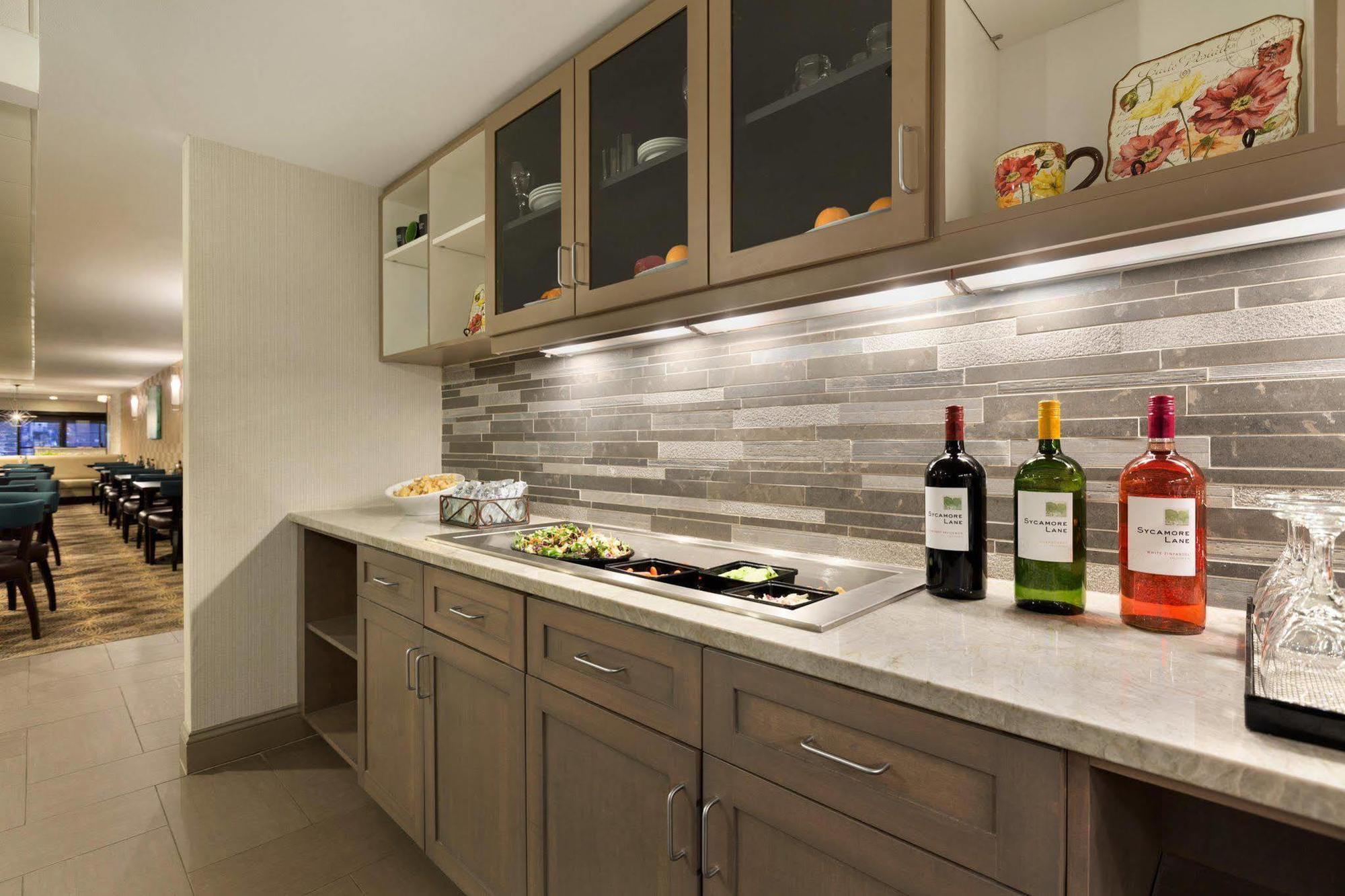 Homewood Suites By Hilton Hartford Downtown 외부 사진